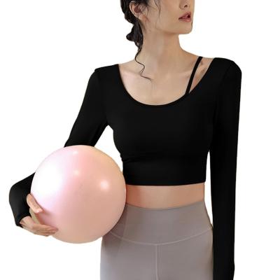 China Quick-Drying Breathable Long Sleeve Crop T-shirt Fitness Sportswear Women's Yoga Top Outfits With Chest Pad for sale