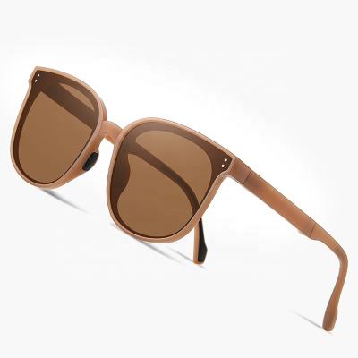 China Foldable sunglasses New Foldable UV400 Eyeglasses Outdoor TR90 Upgraded Folding Sun Glasses Portable with Free Packing Unisex Foldaway Sunglasses for sale