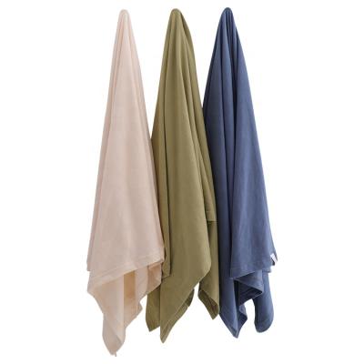 China PORTABLE soft and lightweight multi functional organic wrap blanket made with bamboo for sale