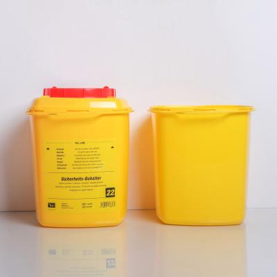 China Eco-friendly Plastic 22L Hospital Rectangular PP Plastic Biohazard Medical Waste Storage Bucket With Rolling Lid for sale