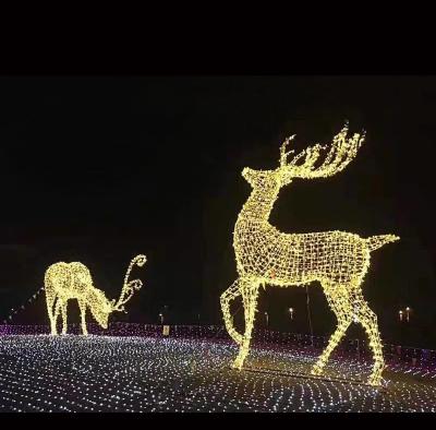 China Christmas Decoration 2023 New Design Reindeer Figures Pattern Light Multicolor Reindeer Custom LED Christmas Outdoor Decoration for sale