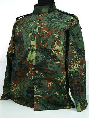 Cina L'esercito militare del terreno boscoso tedesco di camo uniforma la camicia ed i pantaloni per gli uomini in vendita