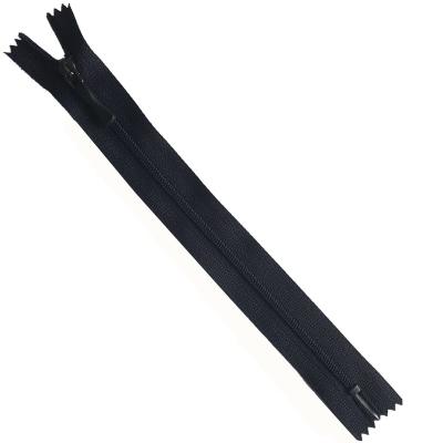 China Factory price workable narrow end NO.5 nylon zipper with plastic slider for pencil pouch for sale