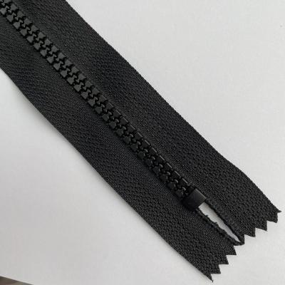 China Viable hot sales zipper manufacturing fancy #5 open end zipper plastic resin eco-friendly zipper for clothes for sale