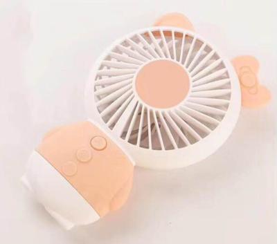 China Wholesale hotel office cooling electric portable usb rechargeable table fan for sale