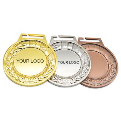 China TRENDY Unique Fashion Good Quality Design Alloy Gold Plating Alloy Sports Medal Custom Necklace Nice Design for sale