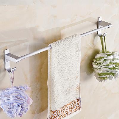 China Easy Assembly Bathroom Hotel Space Hot Selling Aluminum Towel Rack With Hooks for sale