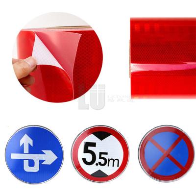 China 3mm Mandatory Reflective Traffic Signs with Aluminum Plate Customized for sale