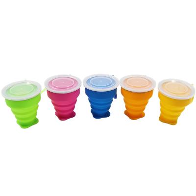 China Modern Silicone Travel Cup Silicone Food Grade Folding Camping Mug With Lids for sale