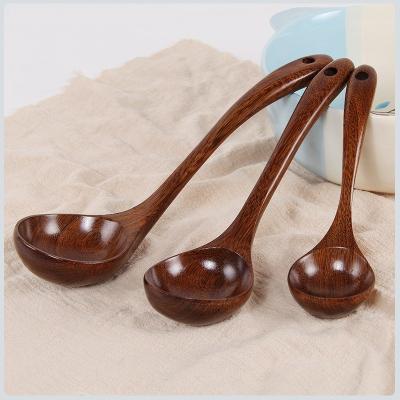 China Sustainable Chicken wing wood retro long handled spoon Japan hot pot spoon long handle wooden spoons for sale