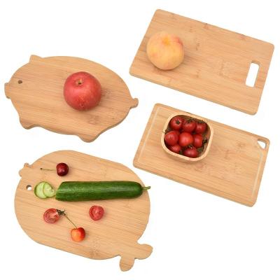 China Sustainable Double-sided Usable Bamboo Chopping Board Household Multi-purpose Solid Surface Chopping Boards for sale