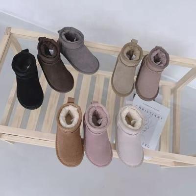 China Lightweight WINTER FUR BOOTS WOMEN KIDS FASHION FUR BOOTS for sale