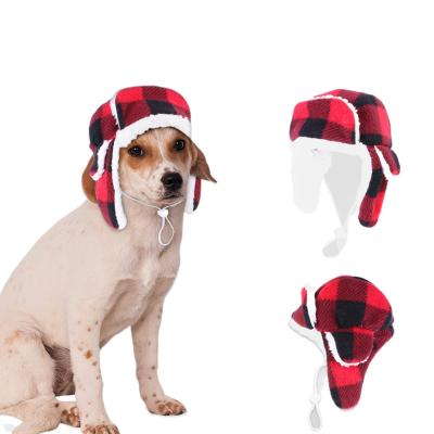 China Fleece lined knitting thermal headgear stocked golden retriever dog hat autumn and winter pet beret for sale