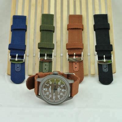 China Promotional Gifts Wholesale Plastic Watches Fashion Adjustable Size Convenient and Effective Wristwatches for sale