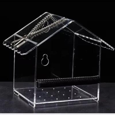 Cina Ben nutrito Acrilico Bird Feeder Finestra Plexiglass Bird House Forma personalizzata in vendita