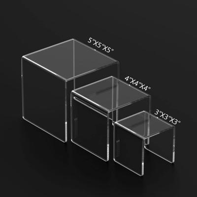 China Transparent Acrylic Display Rack Risers Stand Showcase For Dessert Jewelry Dispaly for sale