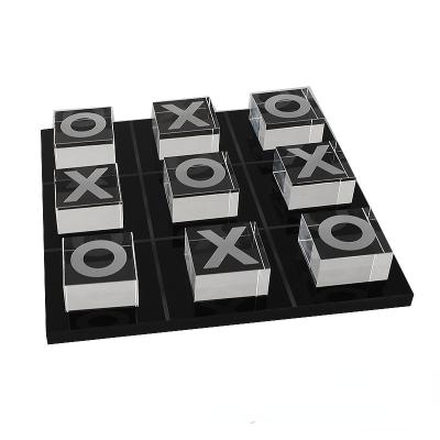 China Custom Acrylic Game Set XO Lucite Chess Board 30x30cm For Entertainment for sale