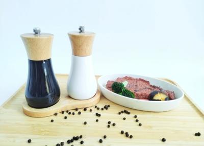 China Round Shape Wooden Salt And Pepper Grinders For Durable Grinding for sale