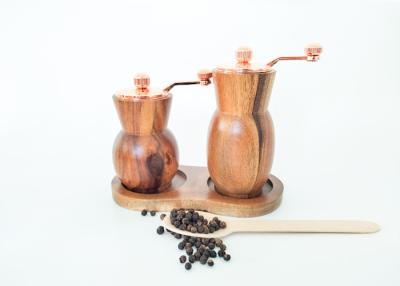 China Natural Wood Color Wooden Salt And Pepper Grinder Set for sale