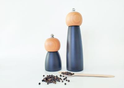 China Elegant and Functional Wooden Salt And Pepper Grinders for Your Table Setting for sale