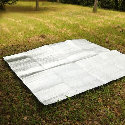 China Wholesale Foldable Waterproof Outdoor Picnic Mat Waterproof Moisture Proof Mat From Portable Factory for sale