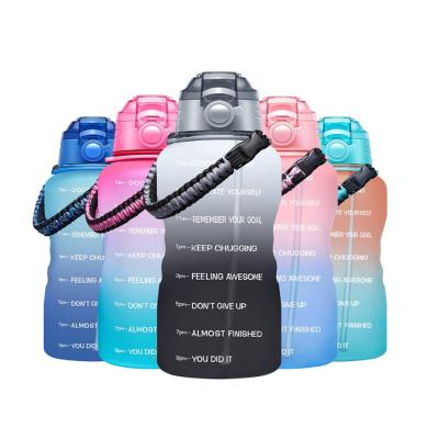 China Amazon Hot Seller 2l Sport 2000ml Viable Fitness 64 oz 64oz Leakproof Motivational Water Bottle With Time Maker And Straw for sale