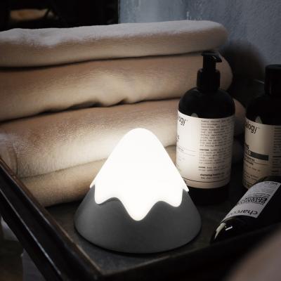 China Modern Hot Selling Room Rechargeable Usb Led Night Light Lights Kids Lighting for sale