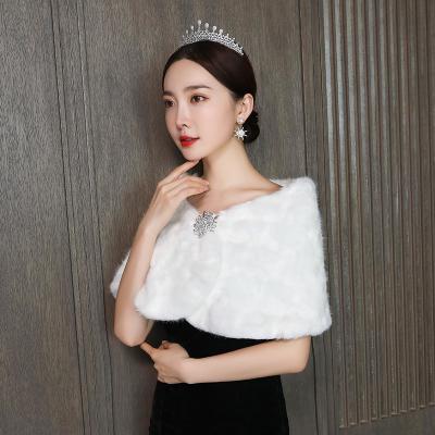 China New All-match Winter Plush Shawl Bride Wedding Stage Shawl Faux Fur Shawl Cape Woman for sale