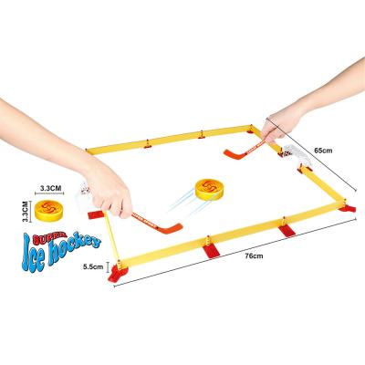 China Table  Educational Game Toys Desktop Battle Ice Hockey Board Game With Goals à venda