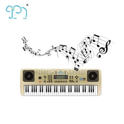 Cina 67 Keys Keyboard Infant Musical Toys Multifunctional Electronic Piano in vendita