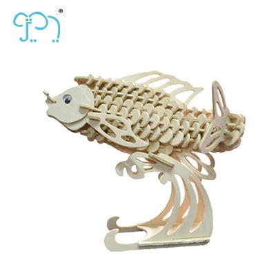 China Safe Childhood Educational Toys 3D Carp Intelligence Cartoon Wooden Jigsaw Puzzle à venda