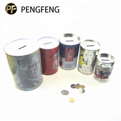 China Collect Money Customized Printing Multiple Sizes Round Tin Cans Piggy Bank Coin Bank à venda