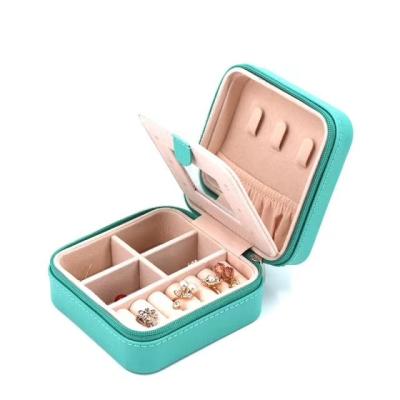 China Custom Leather Beauty Storage Earring Storage Travel Jewelry Box Elegant Style Fashion Design Elegant Style Cosmetic Case for sale