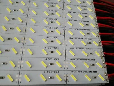 China 12V 72pcs LED 7020 Strip With 5630 Board One Meter Each 120° for sale