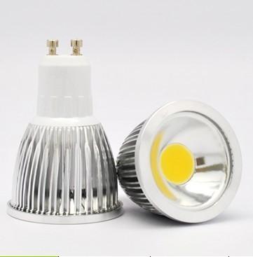 China Warm White / White 5W E27 Led Spot Lamps For Mall / Retail Shop Lighting for sale