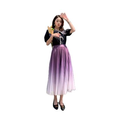 China Lady Asian Breathable Fashion Gradient Edges 2022 Autumn Winter Green Pleated Middle Waist Yarn Half Black Skirt The Big High for sale