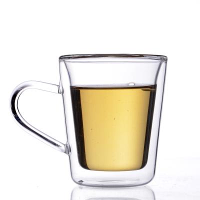 China BB37875 Best Sustainable Selling Double Wall Handle Wine Glass Cup for sale