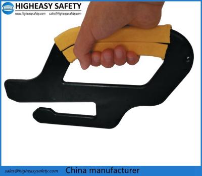 China handheld pipe lifter hands-free safety tool when handling horizontal rolls rubber anti-slip handle manual rod lifter  for sale