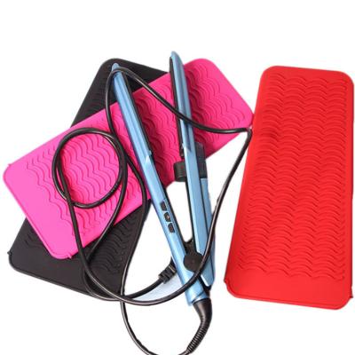 China Soft Easy Clean Silicone Mat Pouch Heat Resistant Travel For Curling Iron Hair Straightener Flat Iron Multifunctional Anti-Slip Flat Hair Styling Tool for sale