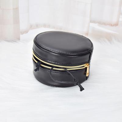 China Fashion Shiny Vegan Leather Custom Around Small Practical Travel Cosmetic Toiletry Bag Waterproof Zipper With Mirror Makeup Bag for sale