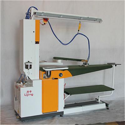 中国 Big Iron Space Multifunctional Press Ironing Machine Ironing Table Pressing Machine 販売のため