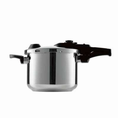 China Sustainable high quality home and kitchen use stainless steel pressure cooker with bakelite handle for safety gas and induction use for sale