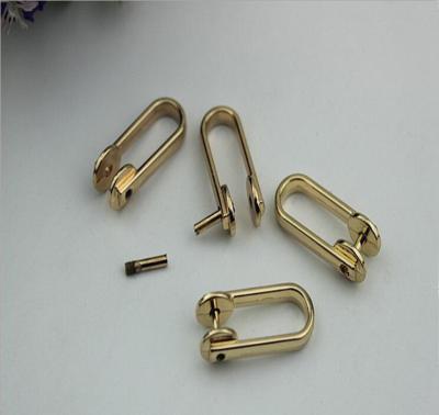 China Handbag bag metal accessory d ring,easy removeble d shape bag strap buckle for sale