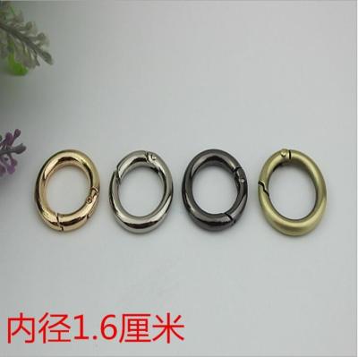 China Wholesale gold color handbag hardware zinc alloy 16mm round shape metal spring split ring for sale