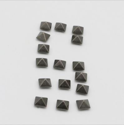 China Luggage accessories decoration brass material ancient silver 7.7 mm square spikes rivets factory sales for sale