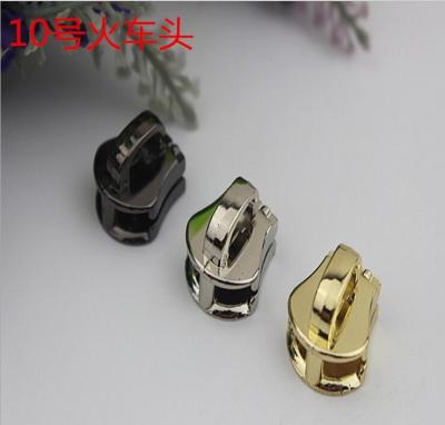 China Multi-function metal zinc alloy light gold bag hardware 10# slider for zipper for sale