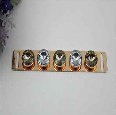 China Hot selling iron material light gold diamond decorative shoes metal buckles for sale