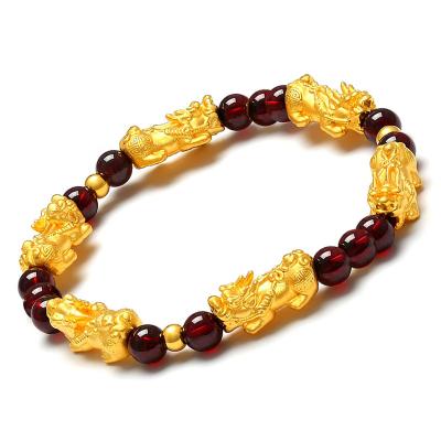 China Wholesale Charm Ethnic Lucky Fortune Natural Feng Shui Garnet Gold Pixiu Bracelet for Men and Women BHBP007 for sale