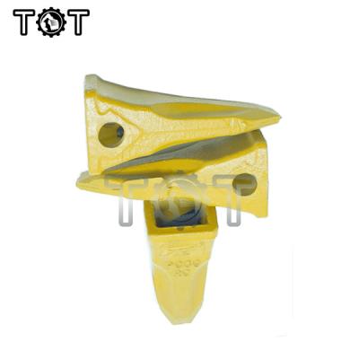 China KOMATSU PC56 PC60 PC78 Excavator Bucket Teeth And Adapter OEM for sale