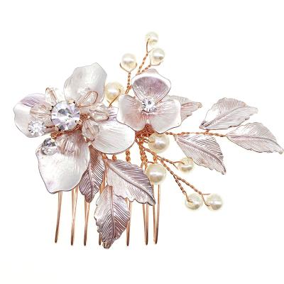 China Vintage Rose Gold Flower Bridal Hair Comb Pearl Wedding Hair Accessories Rhinestone Bridesmaid Headpiece for sale